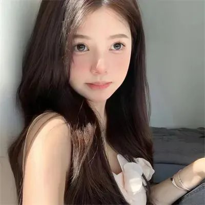 肉弹霓裳
